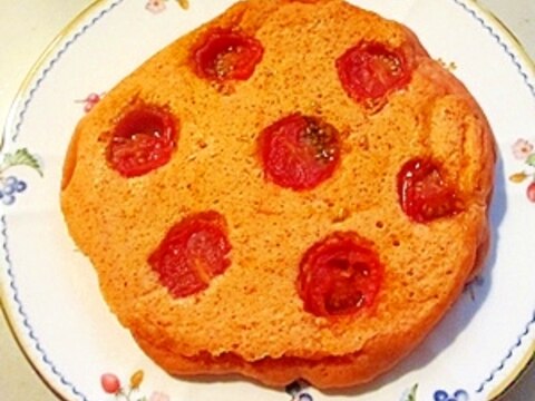 お子様も喜ぶ！ミニトマトのホットケーキ